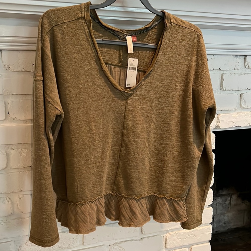 Anthropologie long sleeve top. Size small. Olive/brown. Pilcro brand. Never worn